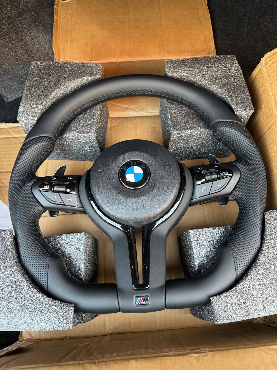 Steering Wheel BMW F30